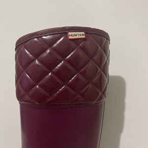 Hunter Burgundy Quilted Boots